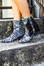 Load image into Gallery viewer, TURQUOISE SNAKE SKIN BOOTIES